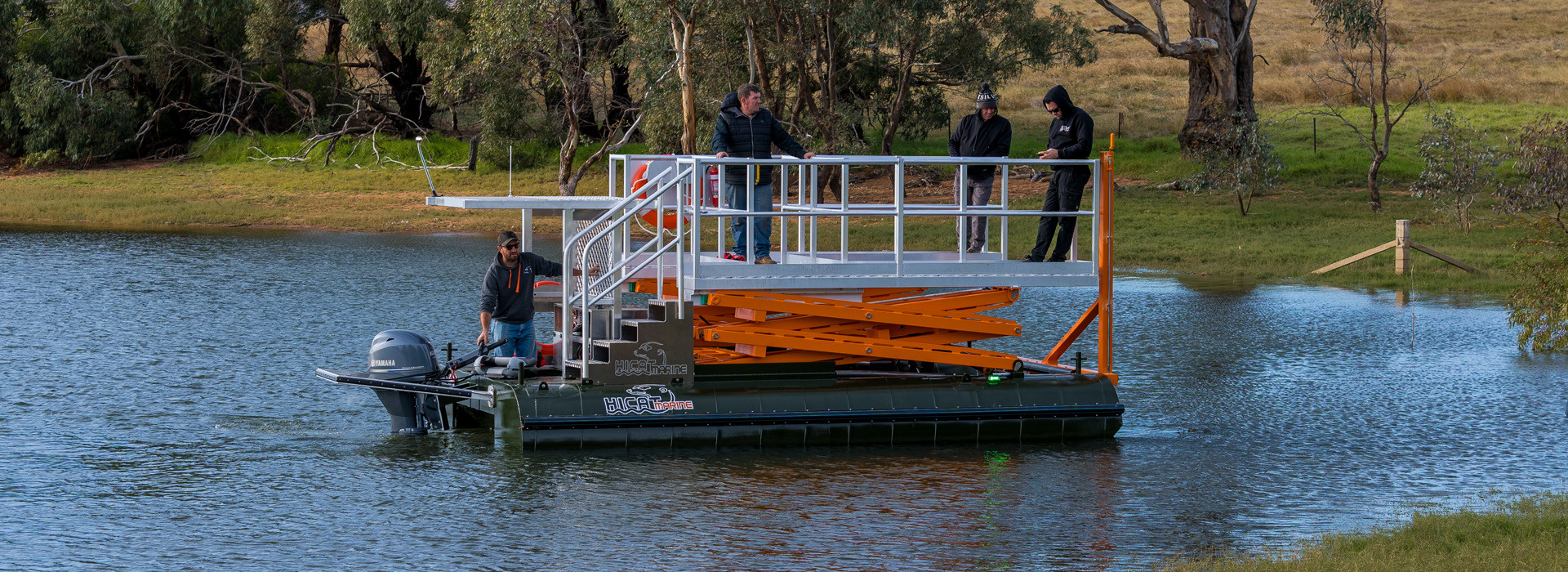 Scissor Barge Vessel 